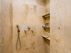 Eladó lakás Budapest, VI. kerület