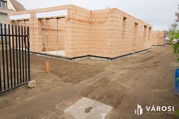 Eladó ház Budapest, XVIII. kerület, Erdőskert