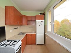 Eladó lakás Győr, Nádorváros