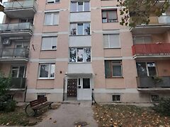 Eladó lakás Oroszlány