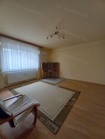Kiadó lakás Tatabánya