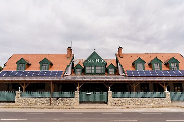 Eladó üzleti Harkány