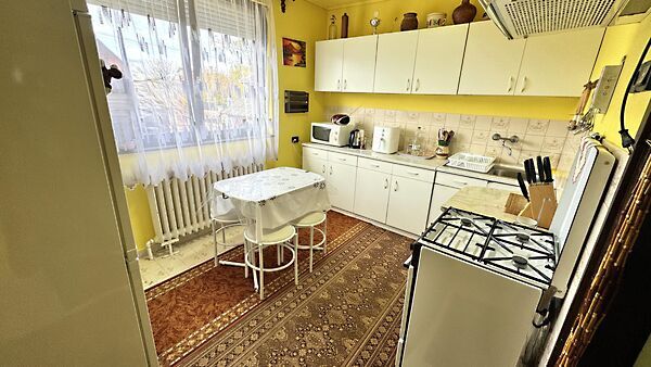 Eladó ház Nagykálló, Központ