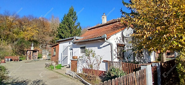 Eladó ház Pölöske