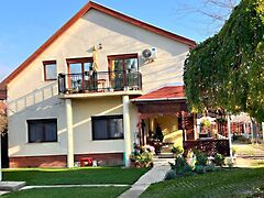 Eladó ház Fót, Kisalag