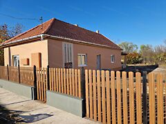 Eladó ház Jászárokszállás