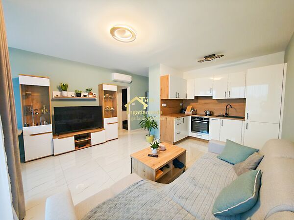 Eladó lakás Vámosszabadi