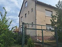 Eladó ház Budapest, XXI. kerület, Királyerdő