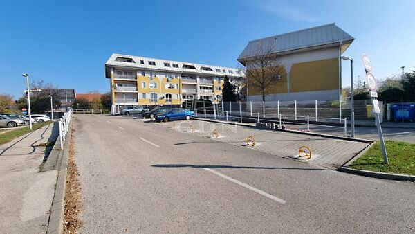 Kiadó garázs Székesfehérvár