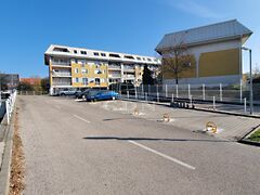 Kiadó garázs Székesfehérvár