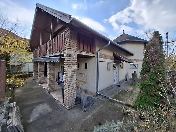 Eladó ház Gödöllő