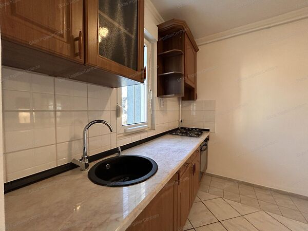 Eladó lakás Baja, Belváros