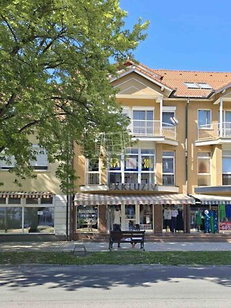 Eladó üzleti Lenti