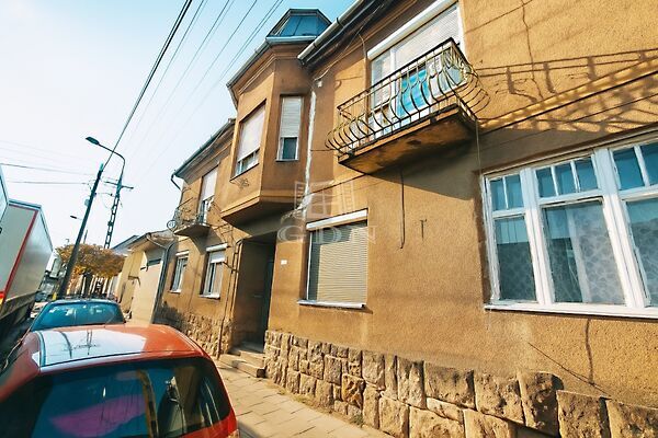 Eladó lakás Budapest, XV. kerület