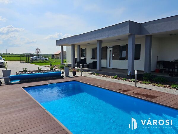 Eladó ház Ságvár