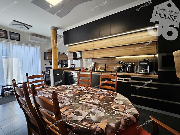 Eladó ház Kecskemét