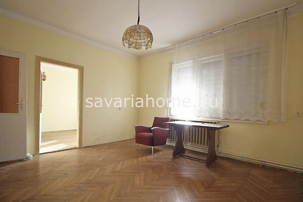 Eladó lakás Szombathely