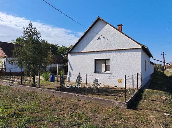 Eladó ház Dévaványa