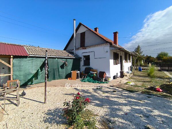 Eladó ház Dévaványa