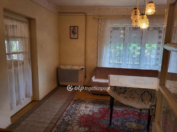 Eladó ház Pusztamonostor