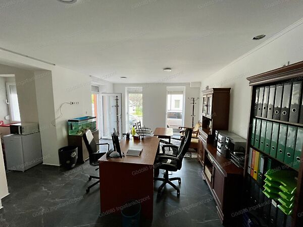 Eladó lakás Hatvan