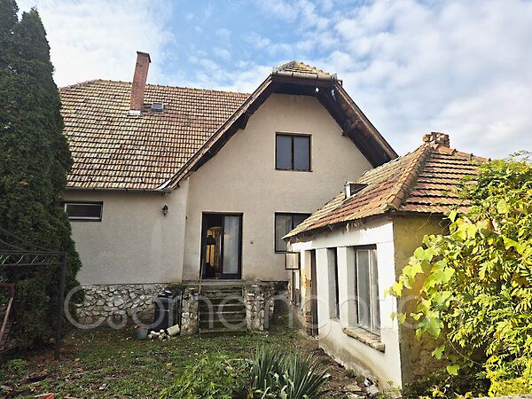 Eladó ház Kapuvár