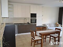 Eladó lakás Herend