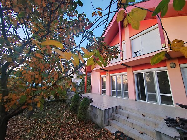 Eladó ház Veszprém