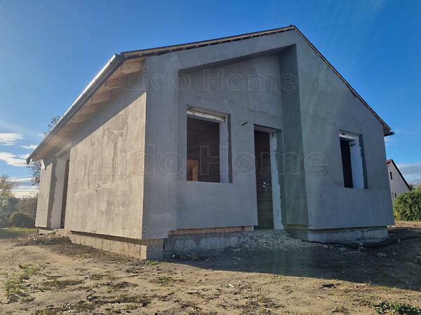 Eladó ház Ságvár