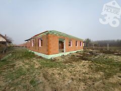 Eladó ház Ballószög