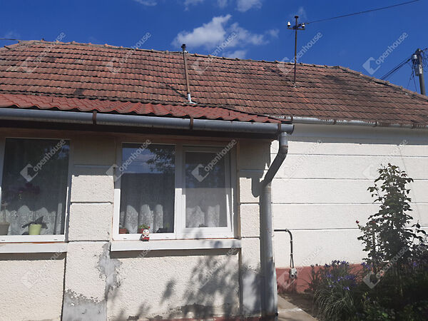 Eladó ház Gelse