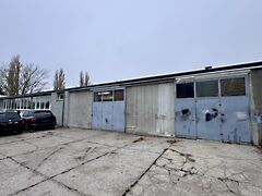 Kiadó ipari Székesfehérvár, Váralja