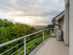 Eladó lakás Budapest, XII. kerület, Istenhegy