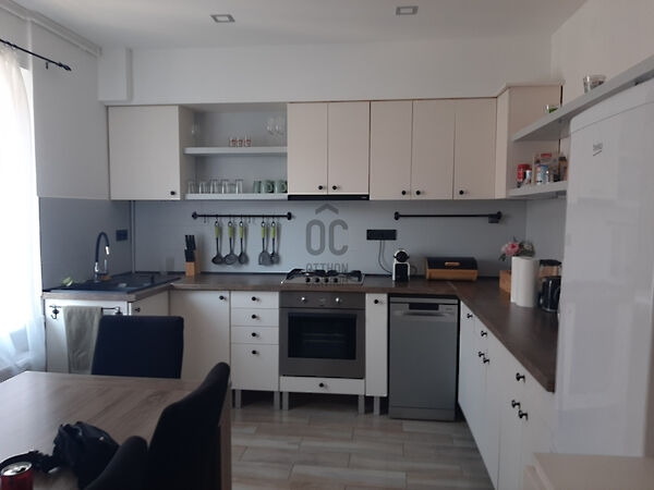 Eladó lakás Balatonalmádi