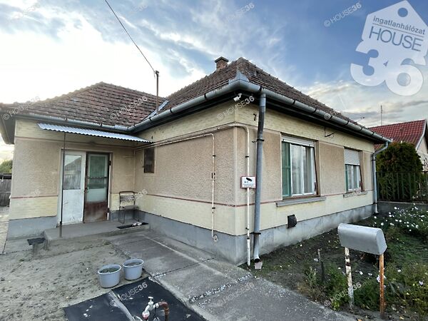 Eladó ház Soltszentimre