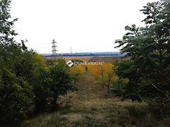 Eladó földterület Tordas