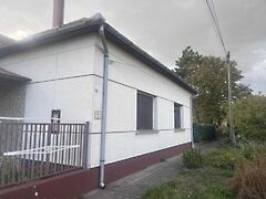 Eladó ház Szank