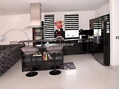 Eladó ház Nagykozár