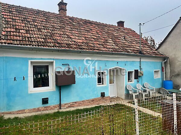 Eladó ház Nemesvámos