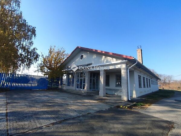 Eladó ipari Nagykőrös