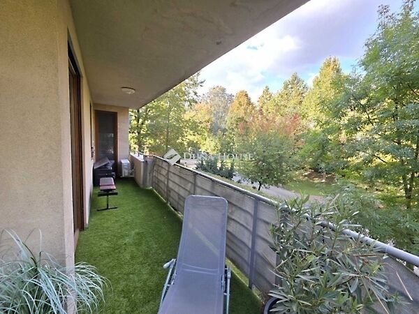 Eladó lakás Budapest, III. kerület