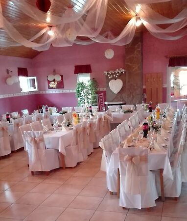 Eladó üzleti Szigetszentmiklós