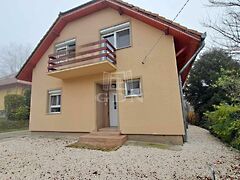 Eladó lakás Mogyoród