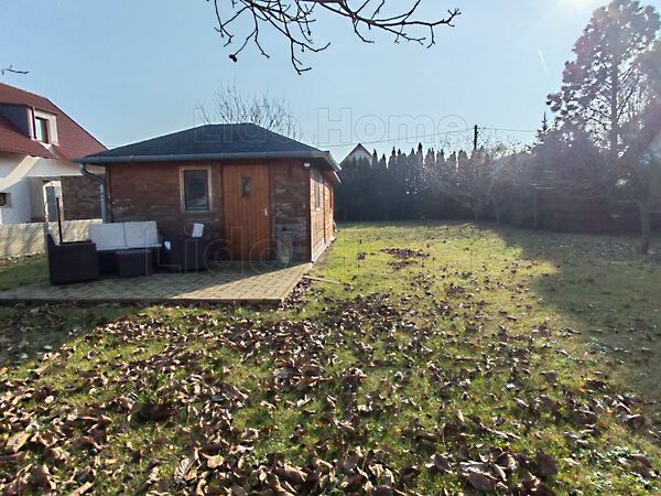 Eladó földterület Balatonkeresztúr