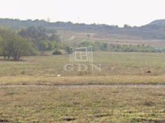 Eladó földterület Fót