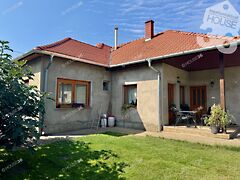 Eladó ház Lakitelek