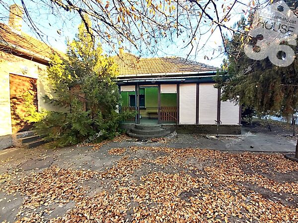 Eladó ház Jakabszállás