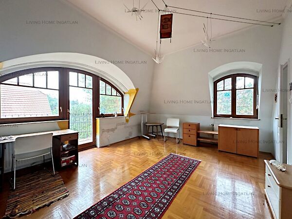 Eladó ház Budapest, II. kerület, Máriaremete
