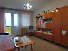 Eladó lakás Győr, Adyváros