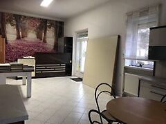 Eladó üzleti Veszprém, Dózsaváros